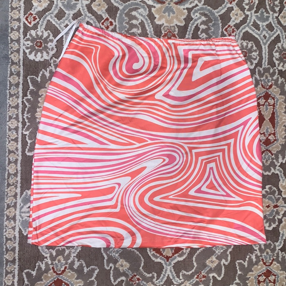 Neon pink and orange swirl skirt